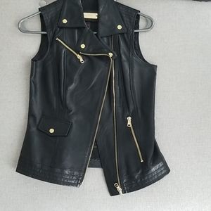 Cuir Danier Leather biker vest with gold hardware